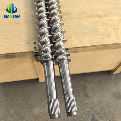 Calidad  High Temperature Resistant Customizable Extruder Shaft with Nickel Chrome Tungsten Composite Liner for PEEK PVDF Production fábrica