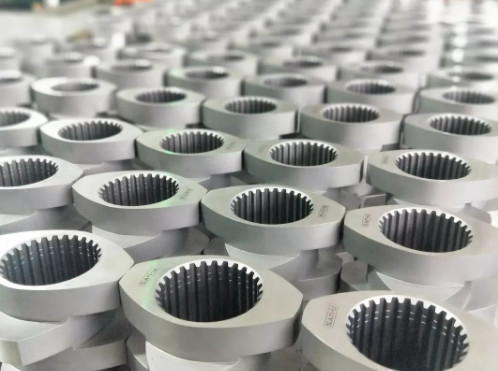 Elements de tornillo gemelo de gran diámetro Zk320 con resistencia al desgaste de material de aleación bimetálico