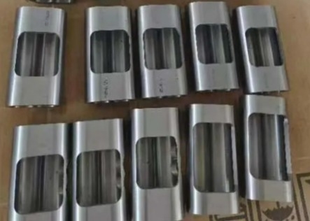 Revestimiento de barril resistente a la corrosión para procesos de extrusión de grado alimenticio