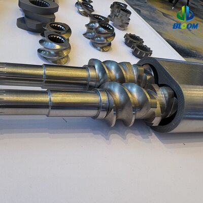Segmentos de tornillo bimetálicos personalizados, resistentes al desgaste y a la corrosión, para piezas de extrusoras de doble husillo con alta capacidad de torsión