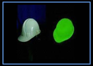 Casco que brilla intensamente de los sombreros del resplandor de los materiales luminescentes del uso de la decoración