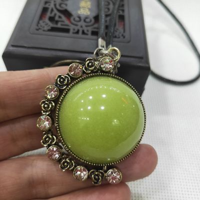 Colgante de piedra luminescente no tóxico radiactivo femenino