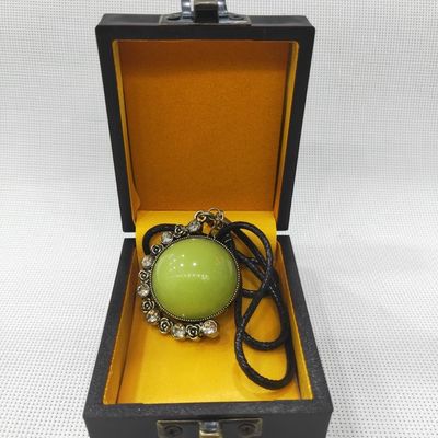 Colgante de piedra luminescente no tóxico radiactivo femenino