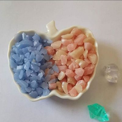 El resplandor de la grava empiedra los materiales luminescentes para la decoración del camino