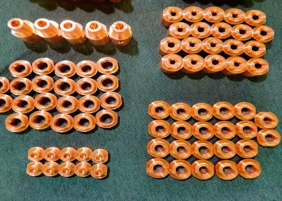 Cubiertas de tuerca con brida de 17 mm x 25 mm para soldadura por puntos de tuerca