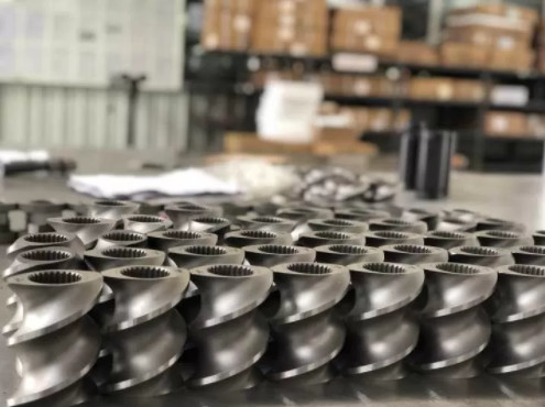 Estabilidad dimensional del extrusor del STS 65 de los elementos de madera plásticos del tornillo